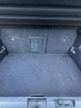 Peugeot 3008 1.6 VTi ST picture 20