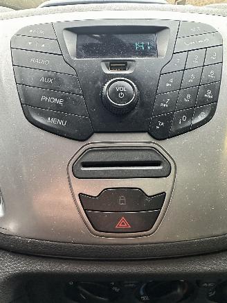 Ford Transit 470 2.0 TDCI L4H1 Trend RWD picture 10