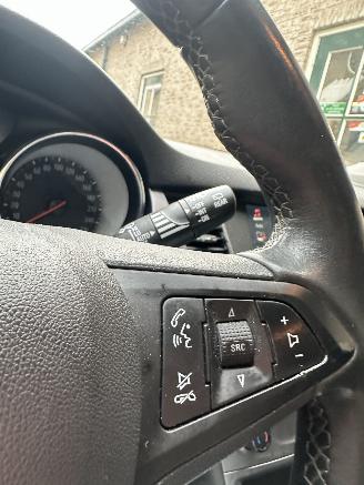 Opel Astra SPORTS TOURER picture 11