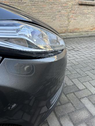 Ford Fiesta 1.0 style picture 25