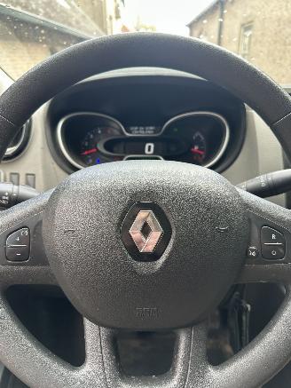 Renault Trafic  picture 9