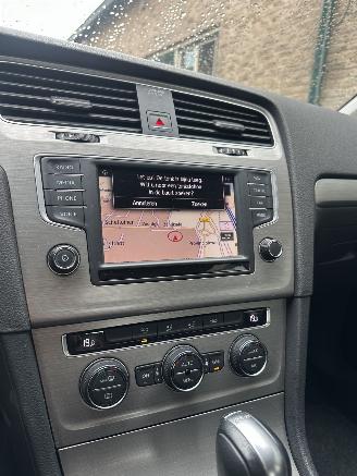 Volkswagen Golf Volkswagen Golf 1.0 TSI Connected Series picture 16