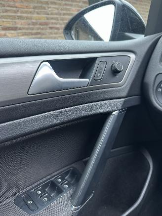 Volkswagen Golf Volkswagen Golf 1.0 TSI Connected Series picture 14