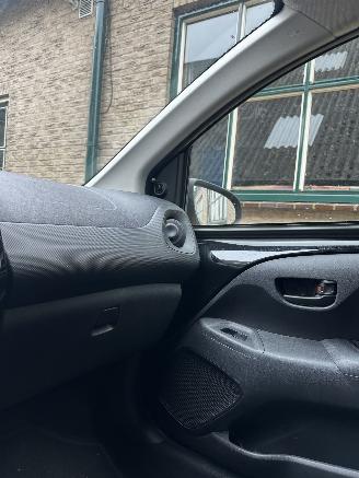 Citroën C1 Citroen C1 1.0 VTi Feel picture 16