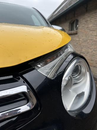 Citroën C1 Citroen C1 1.0 VTi Feel picture 24