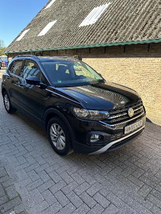 skadebil auto Volkswagen T-Cross  2020/2