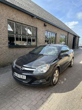 Auto incidentate Opel Astra TWIN TOP 2006/9