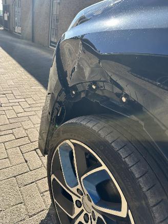 Lynk & Co 01  picture 27