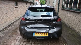 Peugeot 208 Peugeot 208 1.2 PureTech Active picture 5
