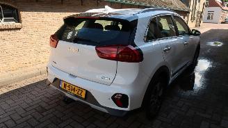 Kia Niro Kia Niro 1.6 GDi Hybrid DynamicLine picture 6