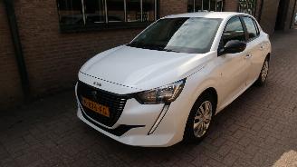 Avarii autoturisme Peugeot 208 Peugeot 208 1.2 PureTech Active 2022/8