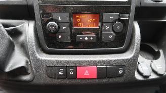 Peugeot Boxer Peugeot Boxer 2.2 BlueHDi 120 L2H2 3.3t picture 13