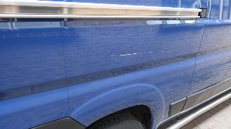 Peugeot Boxer Peugeot Boxer 2.2 BlueHDi 120 L2H2 3.3t picture 31