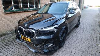 skadebil auto BMW X1 BMW X1 sDrive18i High Executive 2020/1