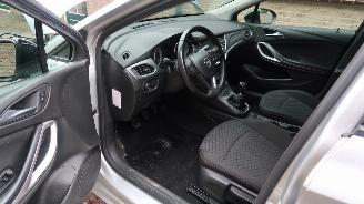 Opel Astra Opel Astra Sports Tourer 1.2 Business Edition picture 22