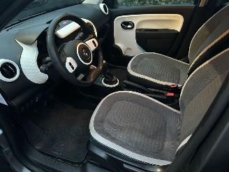 Renault Twingo 1.0 SCe Collection picture 21