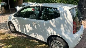 Volkswagen Up! 1.0 move up! BlueMotion picture 6