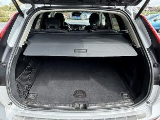 Volvo Xc-60 T4 AUTOMAAT. TREKHAAK | NAVI | KLIMA | LEER | CAMERA | picture 17
