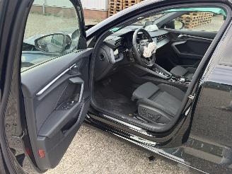 Audi A3 1.5 TFSI 48V Mid Hybride 116 PK picture 16