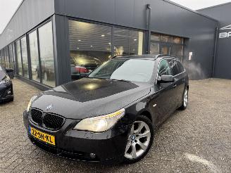 damaged passenger cars BMW 5-serie 525i High Executive 2006/1