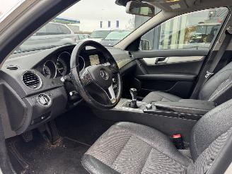 Mercedes C-klasse c180 Avantgarde 109.000 KM NAP! picture 9