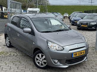 Avarii autoturisme Mitsubishi Space-star 1.0 Bright 123.000 KM NAP! 2015/11