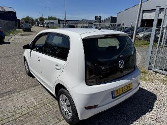 Volkswagen Up! 1.0 BMT Move up picture 5