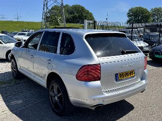 Porsche Cayenne 4.5 S picture 6