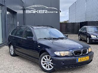 uszkodzony samochody osobowe BMW 3-serie 320i Special Executive 2003/7