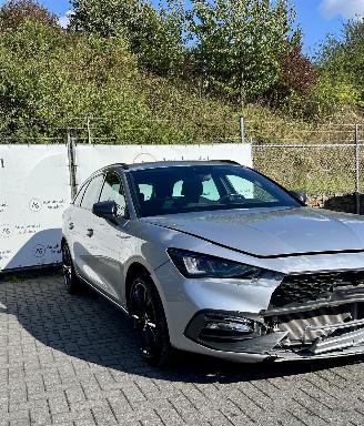 Voiture accidenté Seat Leon FR 2022/10