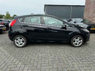 Ford Fiesta 1.0 ecoboost titanium picture 2
