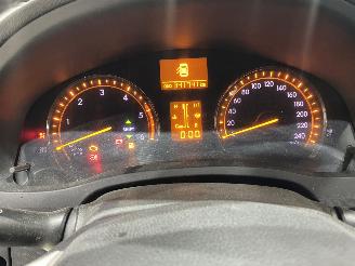 Toyota Avensis  picture 8