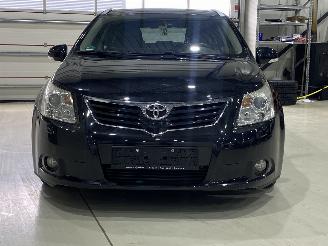 Toyota Avensis  picture 3