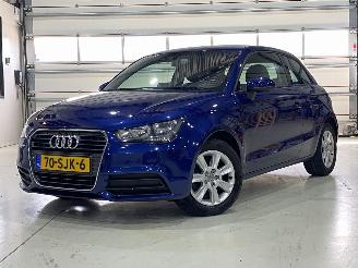 Unfallwagen Audi A1 Audi A1 1.4 TFSI Attraction Pro Line Business 2011/10