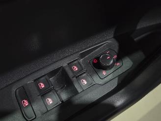 Volkswagen Polo Polo Comfortline 1.0 benzine picture 7