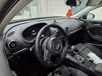 Audi A3 s line 1.6 tdi picture 6