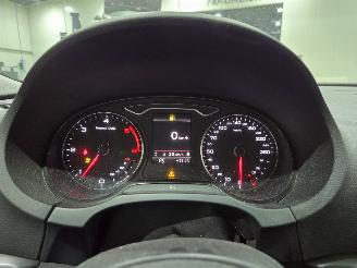 Audi A3 s line 1.6 tdi picture 10