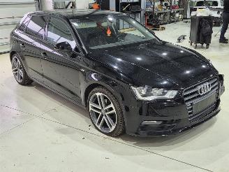 Unfallwagen Audi A3 s line 1.6 tdi 2013/12