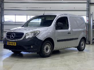 Unfallwagen Mercedes Citan 109 CDI BlueEFFICIENCY 2013/7