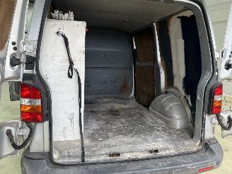 Volkswagen Transporter 2.5 TDI 300 picture 7