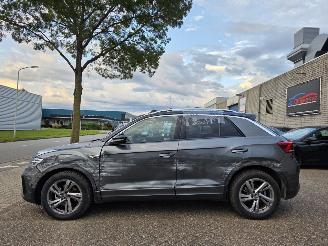 Volkswagen T-Roc 1.5 TSI DSG R-Line Virtual Navi IQ-Light Sport-Mode Massage Camera Sfeerverl. Stoelverw. Trekhaak Ecc Acc 110KW/150PK picture 2