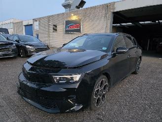 damaged passenger cars Opel Astra GS-Ultimate Automaat Pano Massage Leder 360view Virtual Head-Up Memory Navi Keyless Gekoelde stoelen Led Acc 96KW/131PK 2024/12