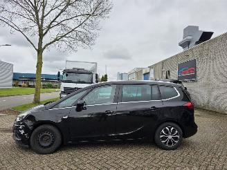 Opel Zafira Tourer Cosmo 7-Persoons Leder Led Navi Camera Stoelverw. Trekhaak 99KW/135PK picture 2