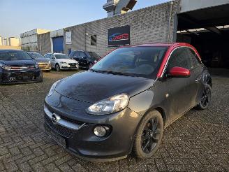 Schadeauto Opel Adam 1.2 Unlimited Two-Tone (1e Eigenaar) Airco CruiseControle 1/2-Leder City-drive Euro6 51KW/69PK 2017/3