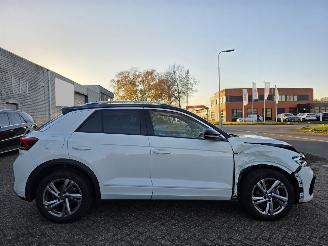 Volkswagen T-Roc 1.5 TSI R-Line DSG Virtual Navi IQ-Light Sport-Mode Massage Camera Sfeerverl. Stoelverw. Trekhaak Ecc Acc 110KW / 150PK picture 6