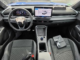 Volkswagen T-Roc R-Line 1.5eTSI Head-Up IQ-Light SurroundView Virtual Keyless Sfeerverl. Acc Stuurverw. Drive-Mode 110KW / 150PK picture 12