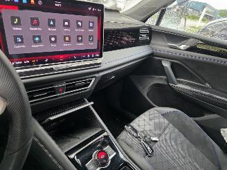Volkswagen Tiguan R-Line 1.5eTSI ProMax-Navi Head-Up Keyless IQ-Light 360View Massage Sfeerverl. Acc Lane-Assist Trekhaak 110KW/150PK picture 16