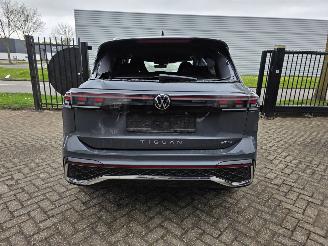 Volkswagen Tiguan Tiguan R-Line 1.5eTSI ProMax-Navi Head-Up Keyless IQ-Light 360View Massage Sfeerverl. Acc Lane-Assist Trekhaak 110KW / 150PK picture 4