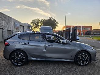 BMW 1-serie 120 M-Pack Pano Virtual Keyless Memory Led Camera Acc Lane-Assist Sfeerverl. 125KW/170PK picture 6