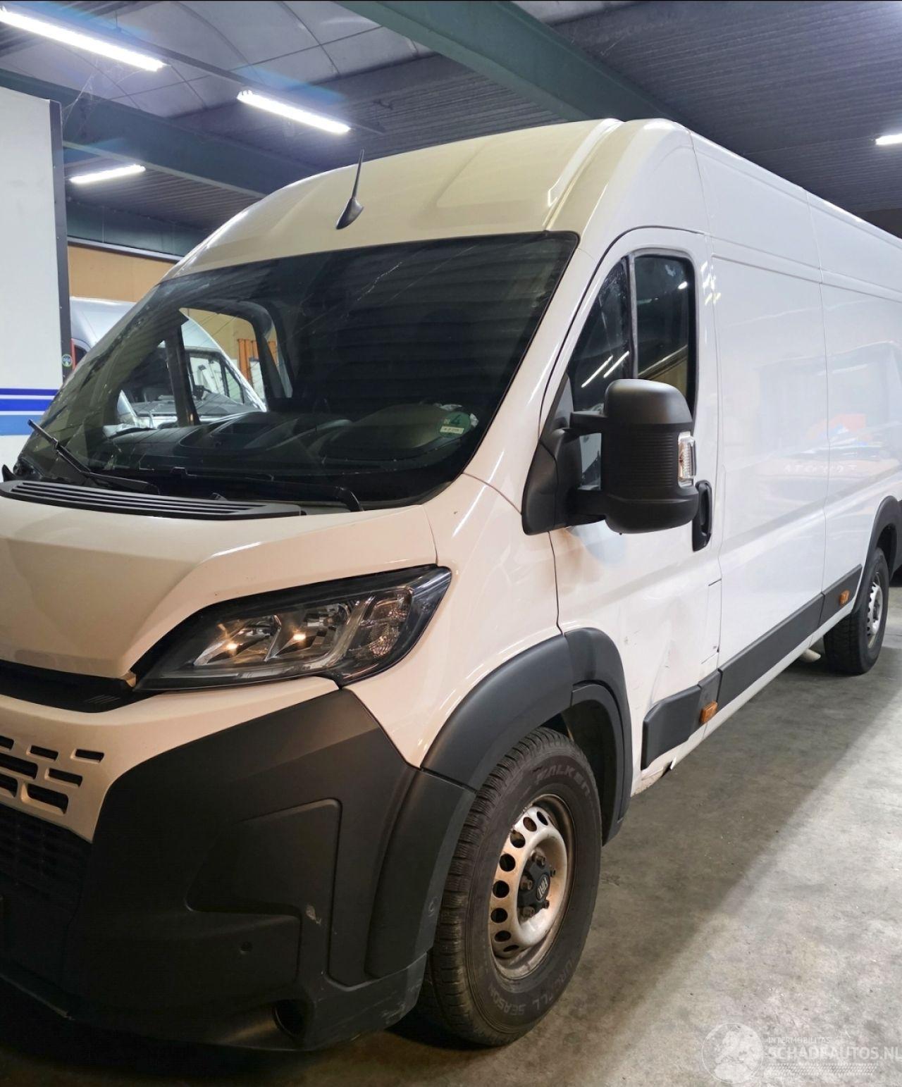 Fiat Ducato 2.2MJ Maxi L4H2 Ecc Navi 2xCamera Lane-Assist Usb MF-Stuur 103KW / 140PK